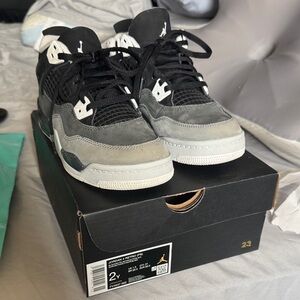 Jordan Retro 4 Black and Gray Sneakers